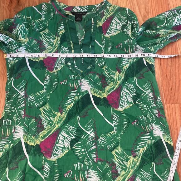 Calvin Klein size medium green and purple abstract foliage print tunic - Picture 6 of 7